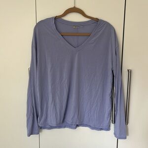 Zella lavender long sleeve athletic t shirt size large